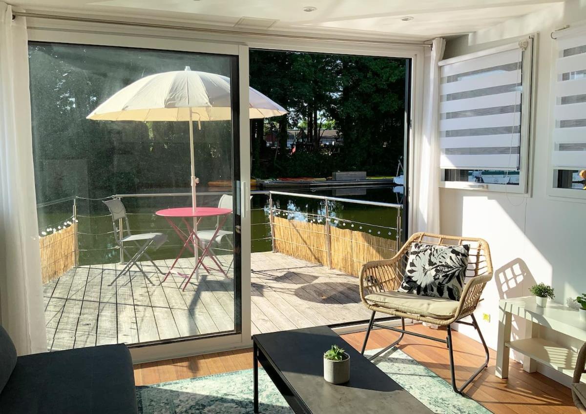 Bateau Appartement Sur L'Erdre Au Coeur De Nantes Exterior foto