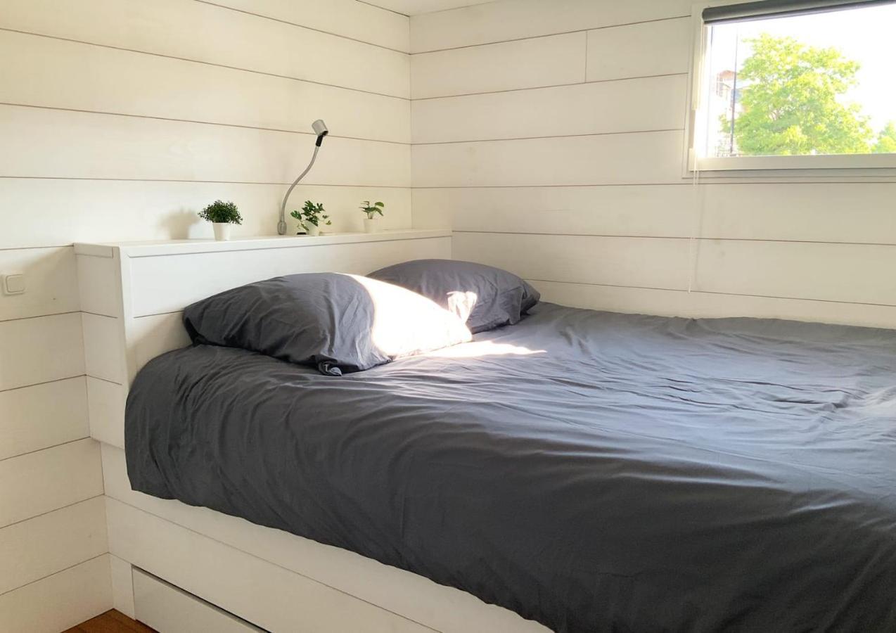 Bateau Appartement Sur L'Erdre Au Coeur De Nantes Exterior foto